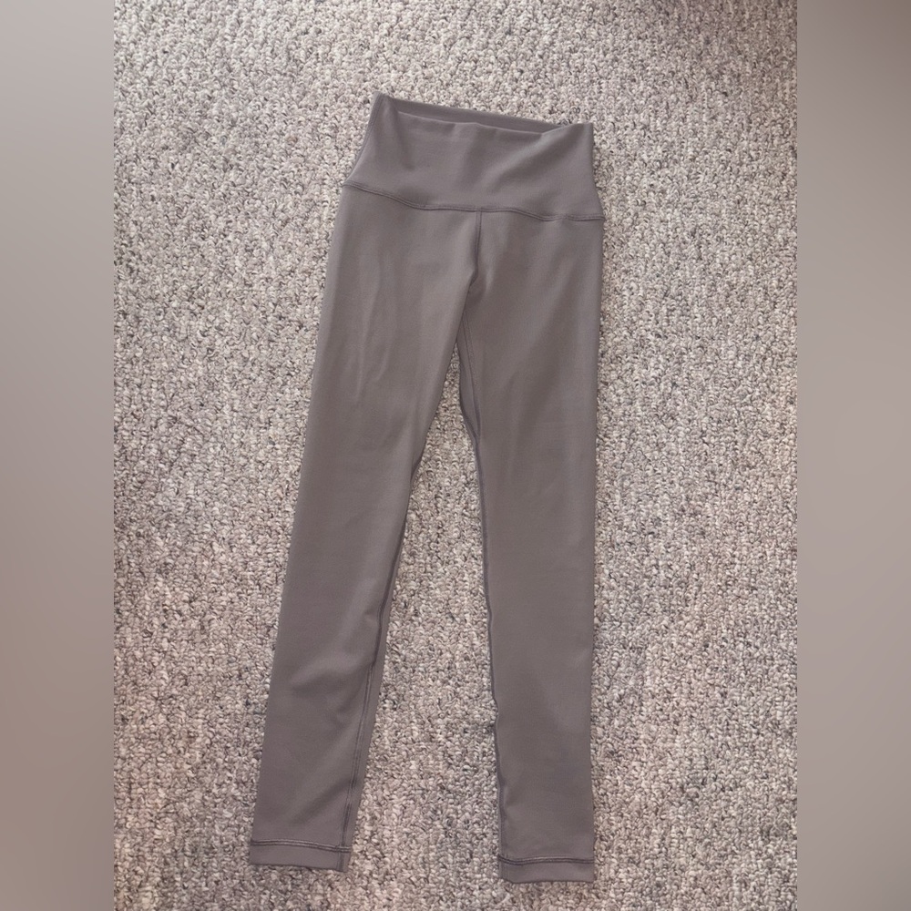 Aritzia Golden Life Leggings